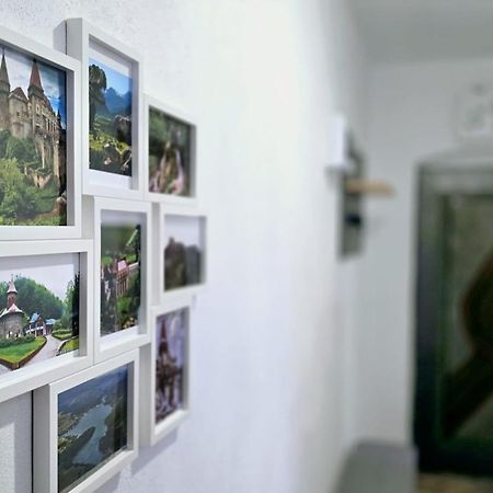 Apartament Confort Hd Хунедоара Екстериор снимка