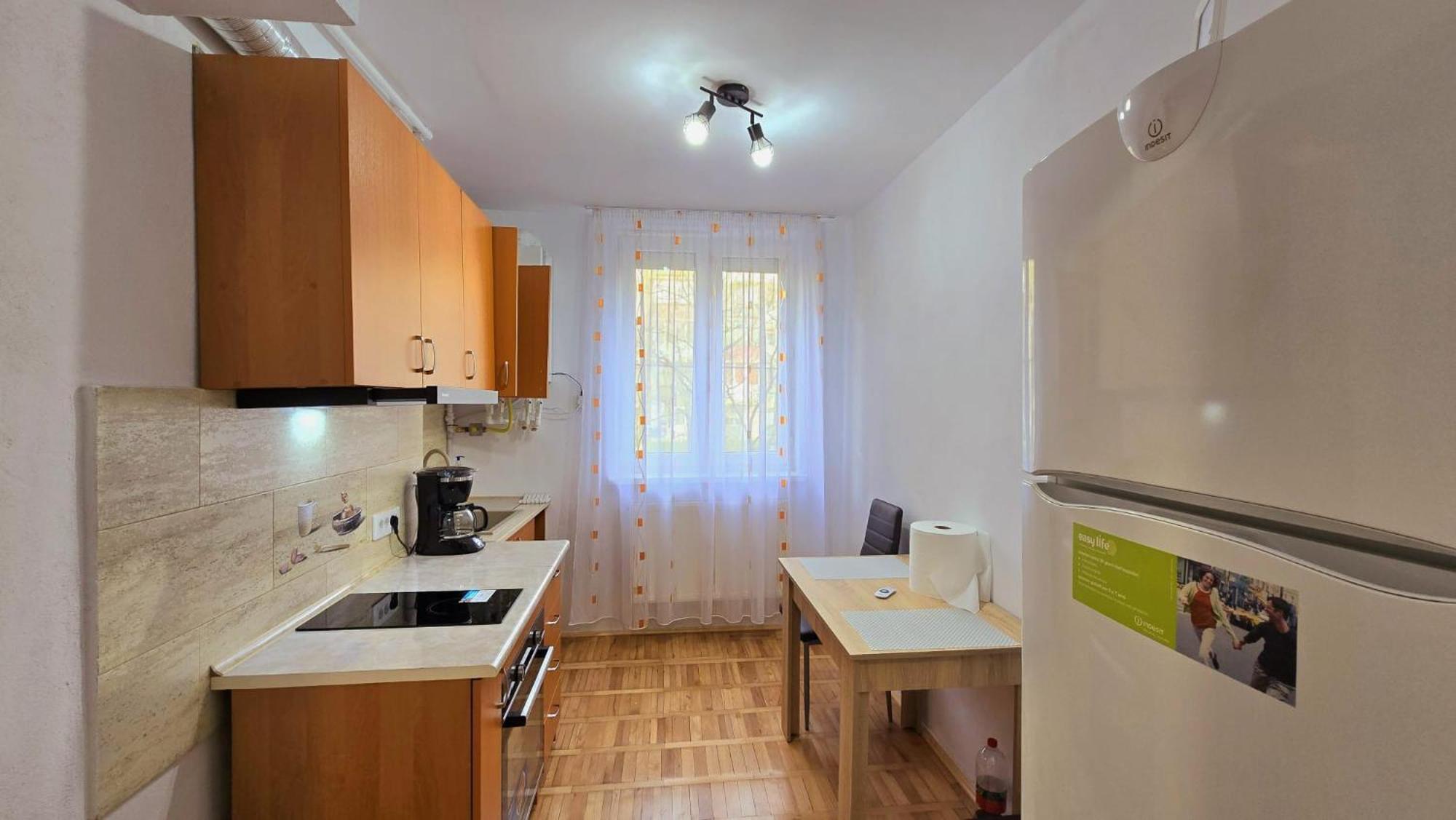 Apartament Confort Hd Хунедоара Екстериор снимка